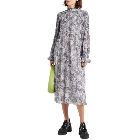 Ganni Floral Print Plisse Crepe de Chine Midi Dress Phantom Gray Size 36 NEW - Picture 2 of 16